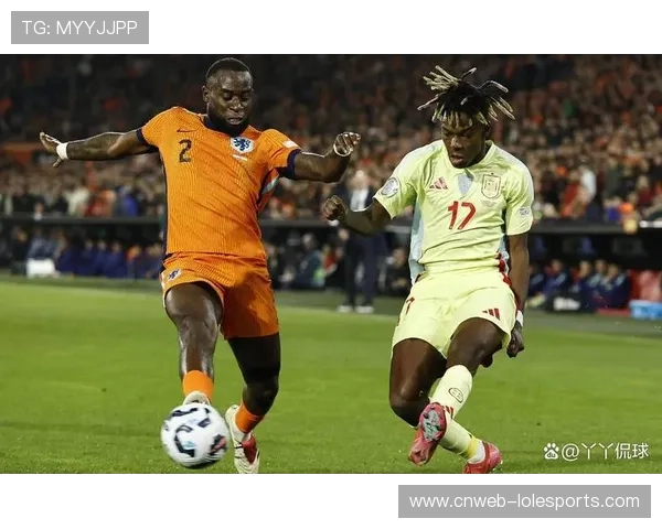 荷兰4-0胜立陶宛,拿下G组头名