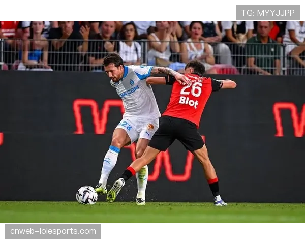 法甲联盟报告:本赛季联赛平均净比赛时间较上季提升8%,转播商表示满意